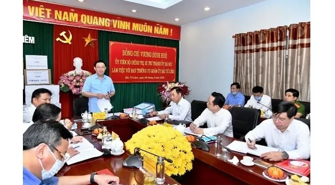 Businesses and people placed at centre of economic development: Hanoi secretary