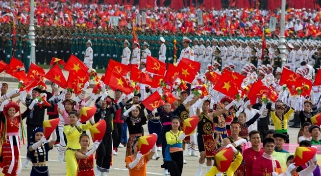 Promoting the spirit of the Great Spring Victory of 1975 in the new period