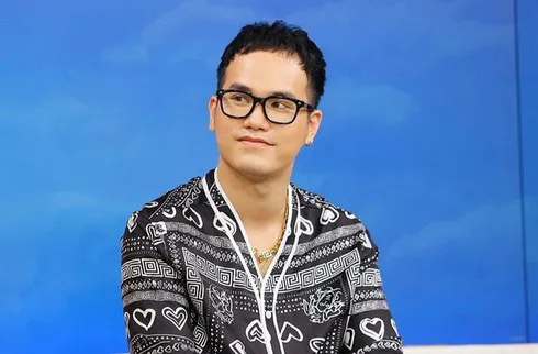 US magazine runs feature on composer Khac Hung and his global hit