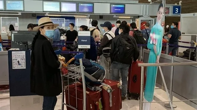 Over 50 more flights to be arranged to bring Vietnamese citizens home: CAAV official