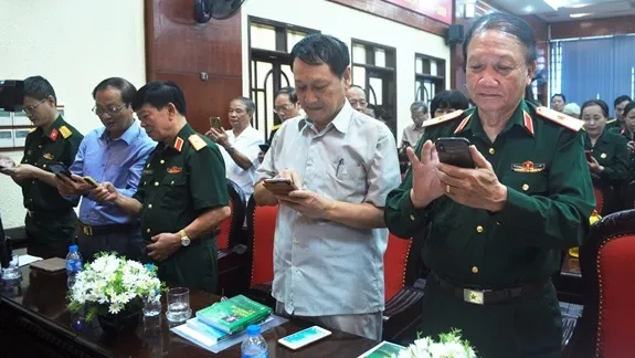 Text message programme launched to pay gratitude to Truong Son soldiers