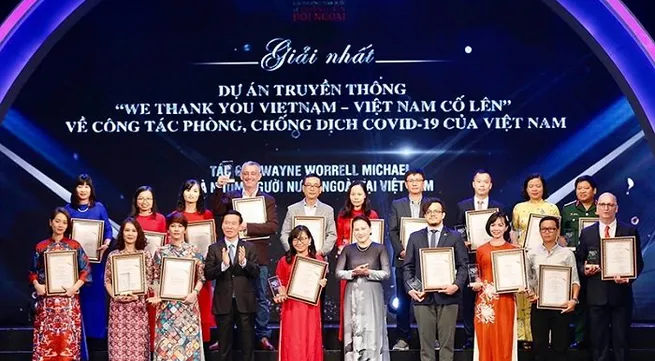 Winners of National External Information Service Awards honoured