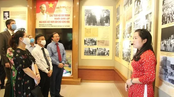 Exhibition honours Uncle Ho’s role in establishment of Democratic Republic of Vietnam