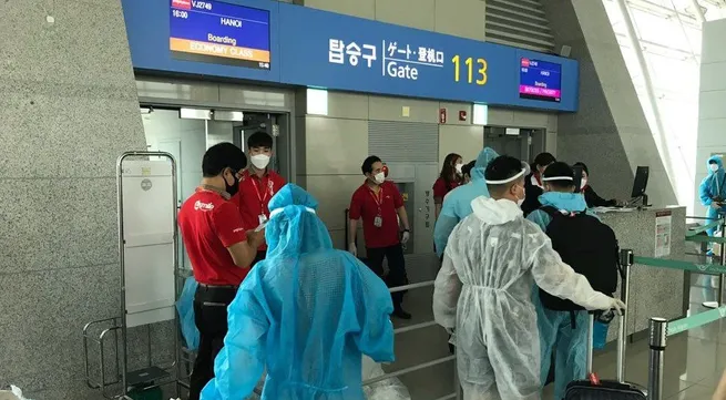 230 Vietnamese citizens brought home from RoK