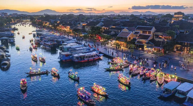 Winners of photo and clip-making contests on Vietnam’s tourism announced