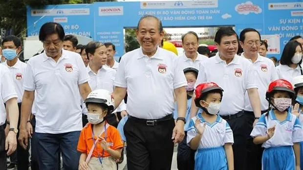 Deputy PM calls for more children wearing helmets