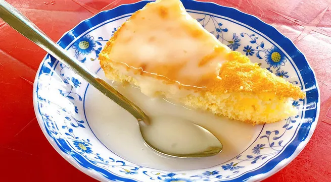 Coconut milk custard cake