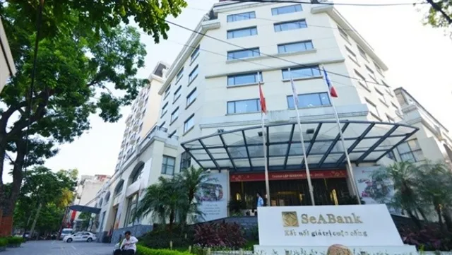 Banks offering more and more free deals