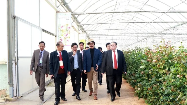 Programme boosts ties among Vietnamese, Lao, Cambodian farmers