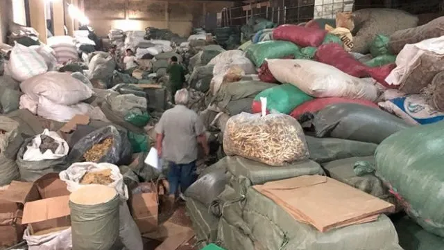 Authorities crack down on smuggling in of traditional medicinal herbs from China