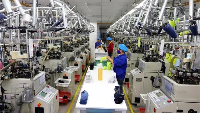 Việt Nam manufacturing sector improves in December