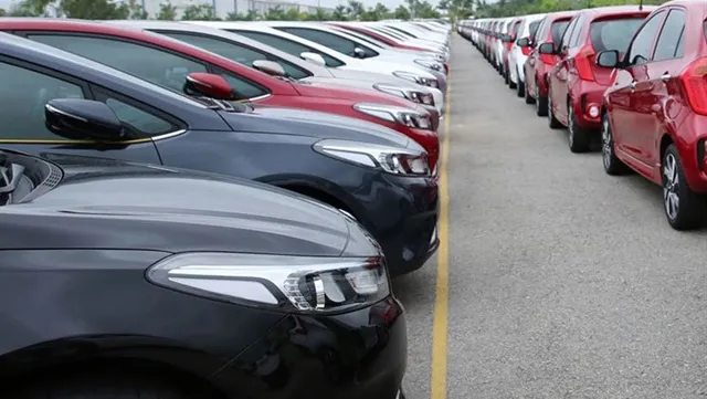 Favourable policies expected to drive Việt Nam auto market growth