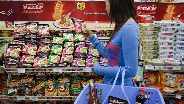 VN stocks recover slightly despite foreign selling