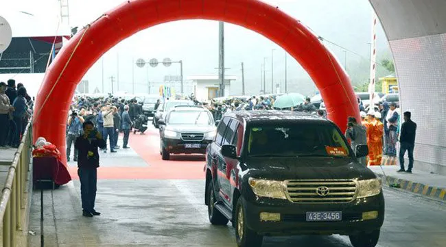 Hai Van 2 Tunnel launched
