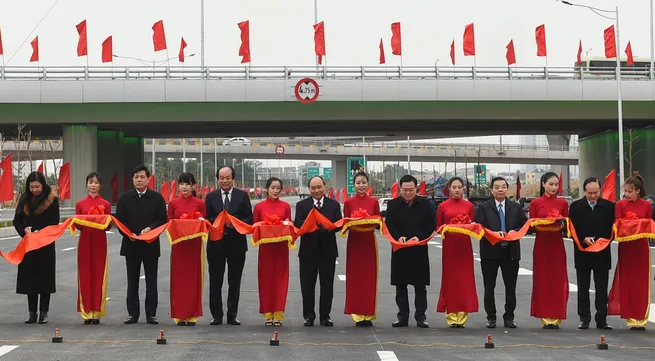 Interchange connecting Belt Road No. 3 and Hanoi-Hai Phong Expressway inaugurated