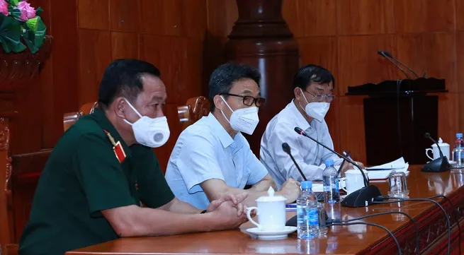 Tien Giang asked to enhance testing efficiency in COVID-19 battle