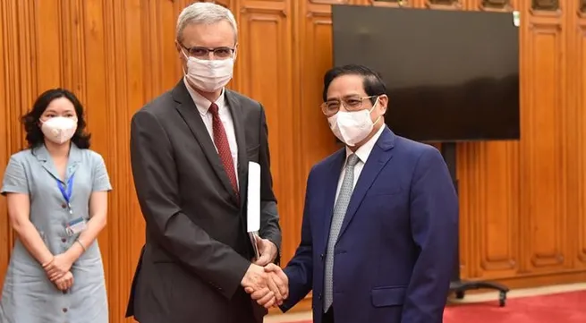 Vietnam always considers France an important partner in its foreign policy: PM