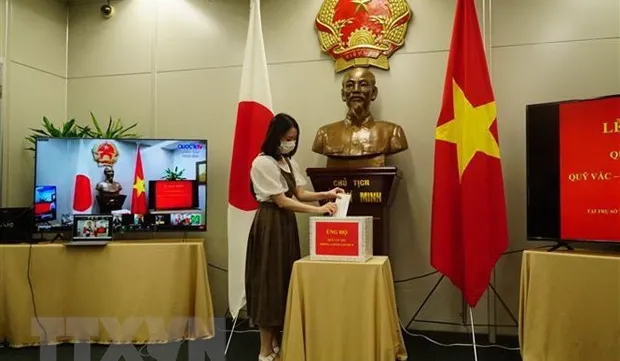 Consulate General in Fukuoka raises money for COVID-19 vaccine fund