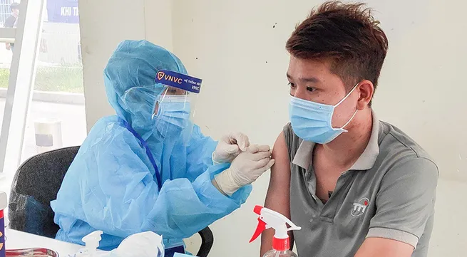 Over 2 million doses of AstraZeneca vaccine arrive in Vietnam