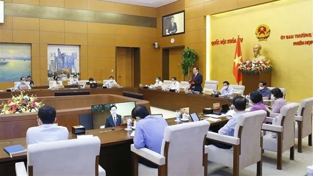 NA Standing Committee discuss public opinions