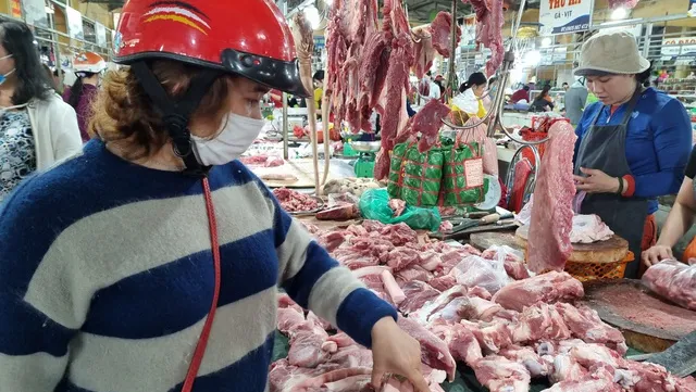 Vietnam records sharp rise in live hog prices