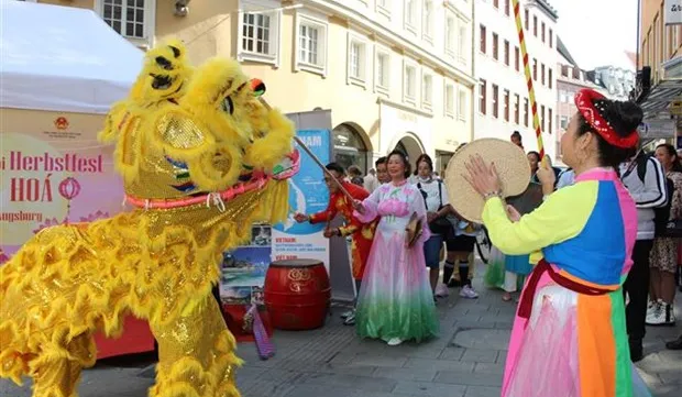 Vietnam leaves impression at multicultural festival in German city