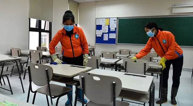 Regulations on ensuring safety COVID-19 prevention and control at schools issued