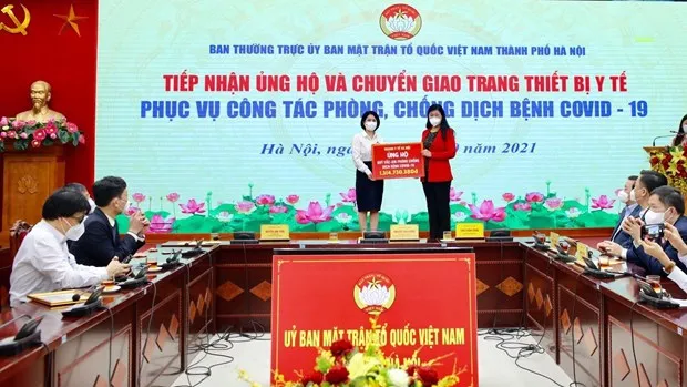 Hanoi receives donations for COVID-19 fight