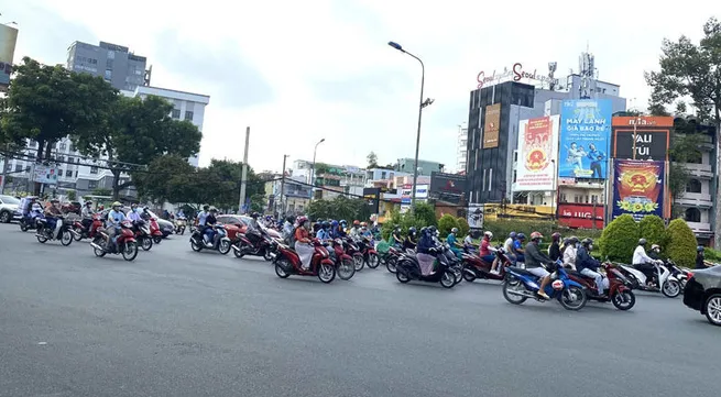 Ho Chi Minh City enters first day of ‘new normal’ state