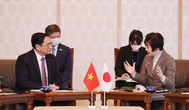 PM Pham Minh Chinh meets with leaders of Japan's Parliament