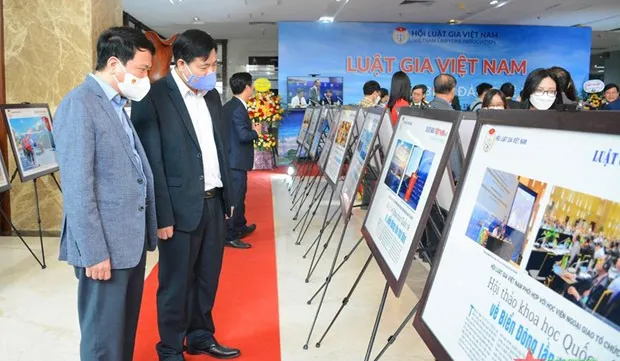 Photo exhibition on lawyers and homeland’s sea, islands launched