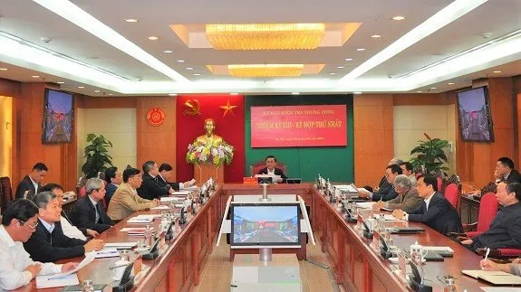 Party Central Committee’s Inspection Commission convenes 1st meeting