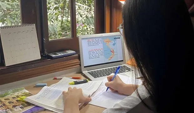 HCM City's students to continue online study after Tet over COVID-19 concerns