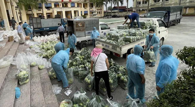 Hai Duong makes efforts to support pandemic-hit locals