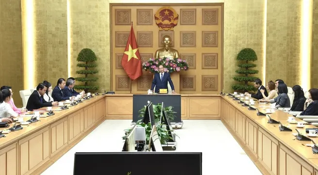 PM hosts Vietnam-ASEAN Economic Cooperation Development Association delegation