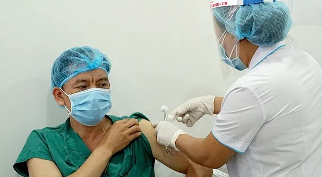 Vietnam makes inroads into COVID-19 vaccination coverage