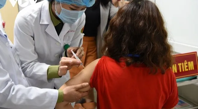 Vietnam completes first shots of Nano Covax in second-stage human trials