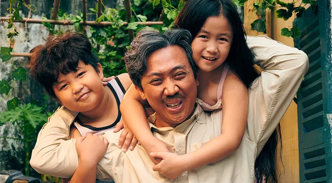 “Dad, I’m sorry” wins Best Feature Film at Golden Kite Awards 2020