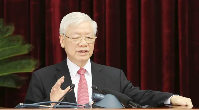 Politburo introduces candidates to key State positions