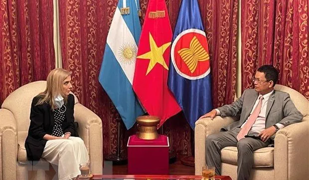 Argentine national news agency wishes to boost cooperation with VNA