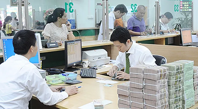 State budget revenue reaches over VND400 trillion in first quarter