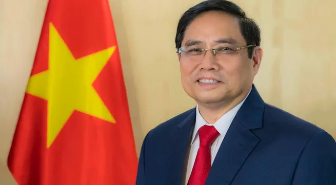 PM Chinh leaves Hanoi for ASEAN Summit in Jakarta