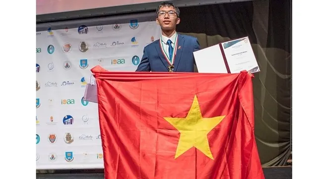 Hanoi’s ten most outstanding young faces of 2020 announced