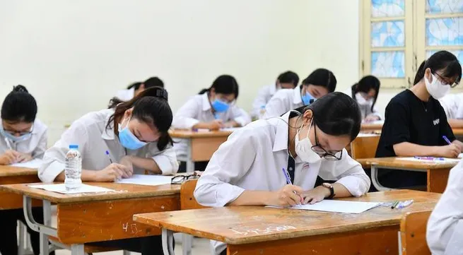 High-school students with COVID-19 eligible for graduation without exam