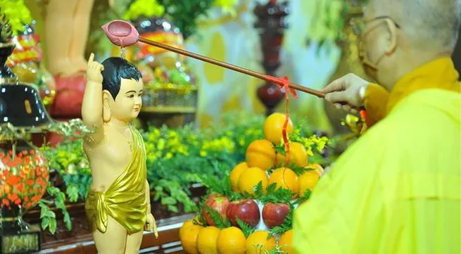Buddha’s birthday celebrated with livestreamed ceremonies amid Covid-19