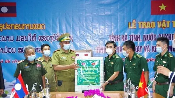 Vietnam supports Laos, Cambodia and India in COVID-19 fight