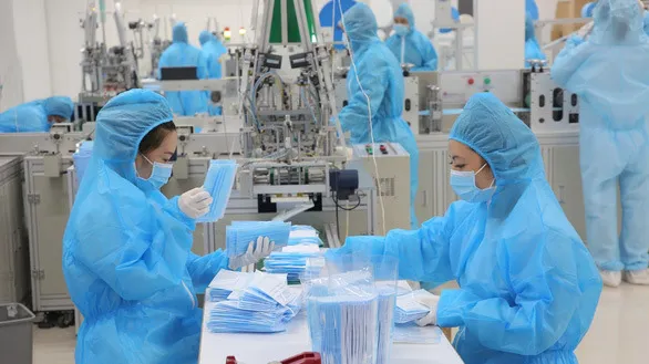 Vietnam’s protective equipment production rises six-fold