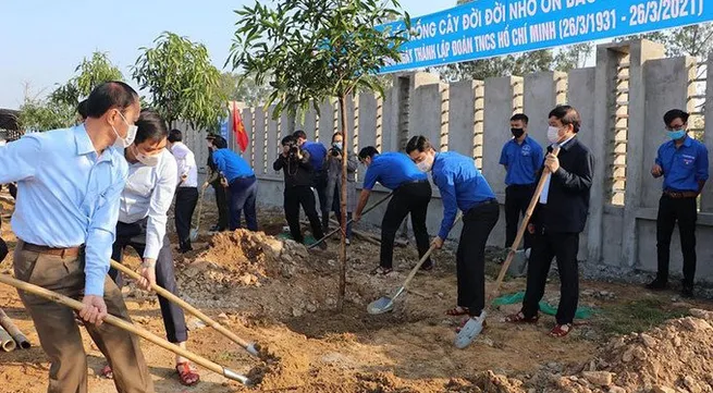 Report on youth action for climate change in Vietnam debuts