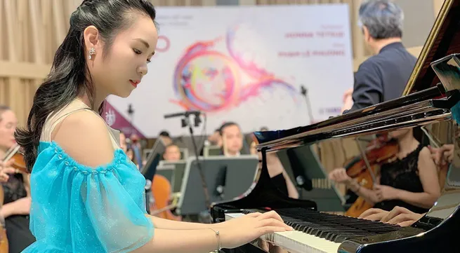 Online youth piano competition launched nationwide