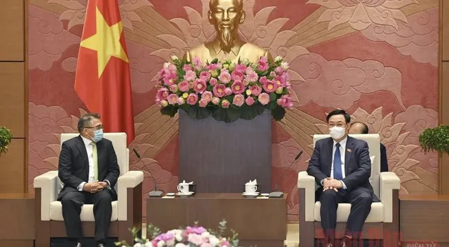 National Assembly Chairman hosts Philippine Ambassador